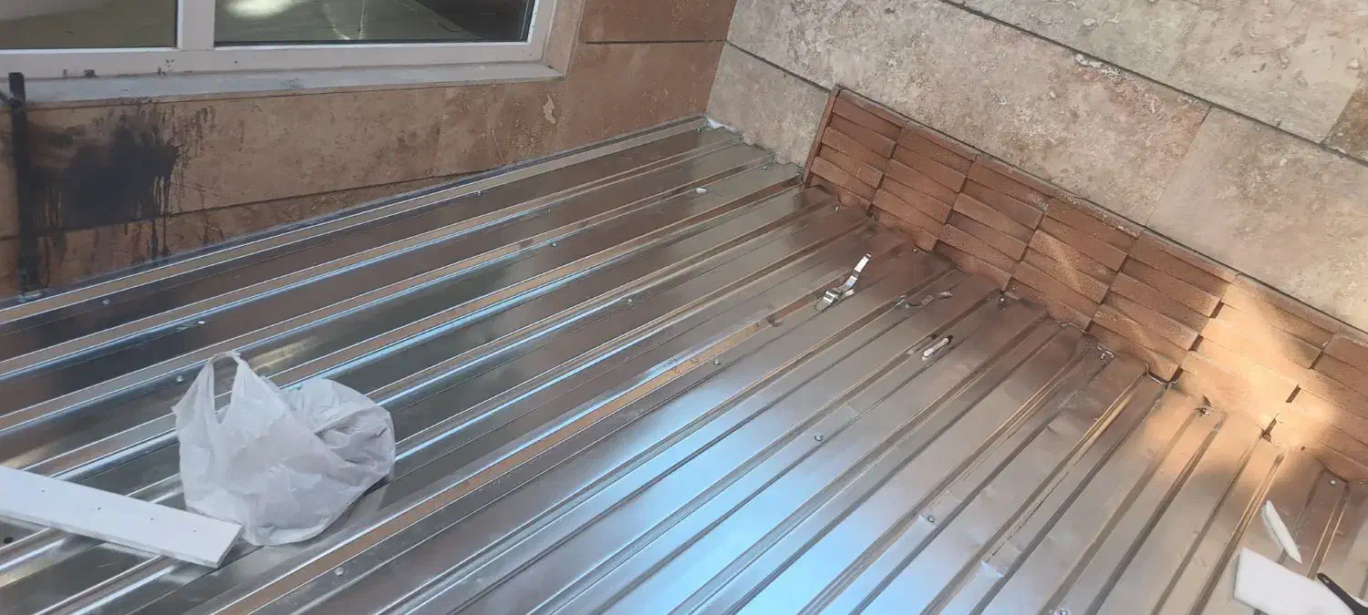 نصاب سایبان وساخت آلاچیق وشیروانی|خدمات پیشه و مهارت|سنندج, |دیوار