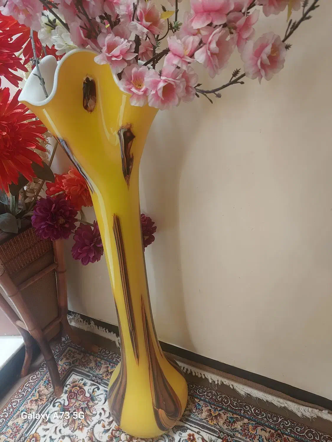 گلدان چینی|گل مصنوعی|بهبهان, |دیوار