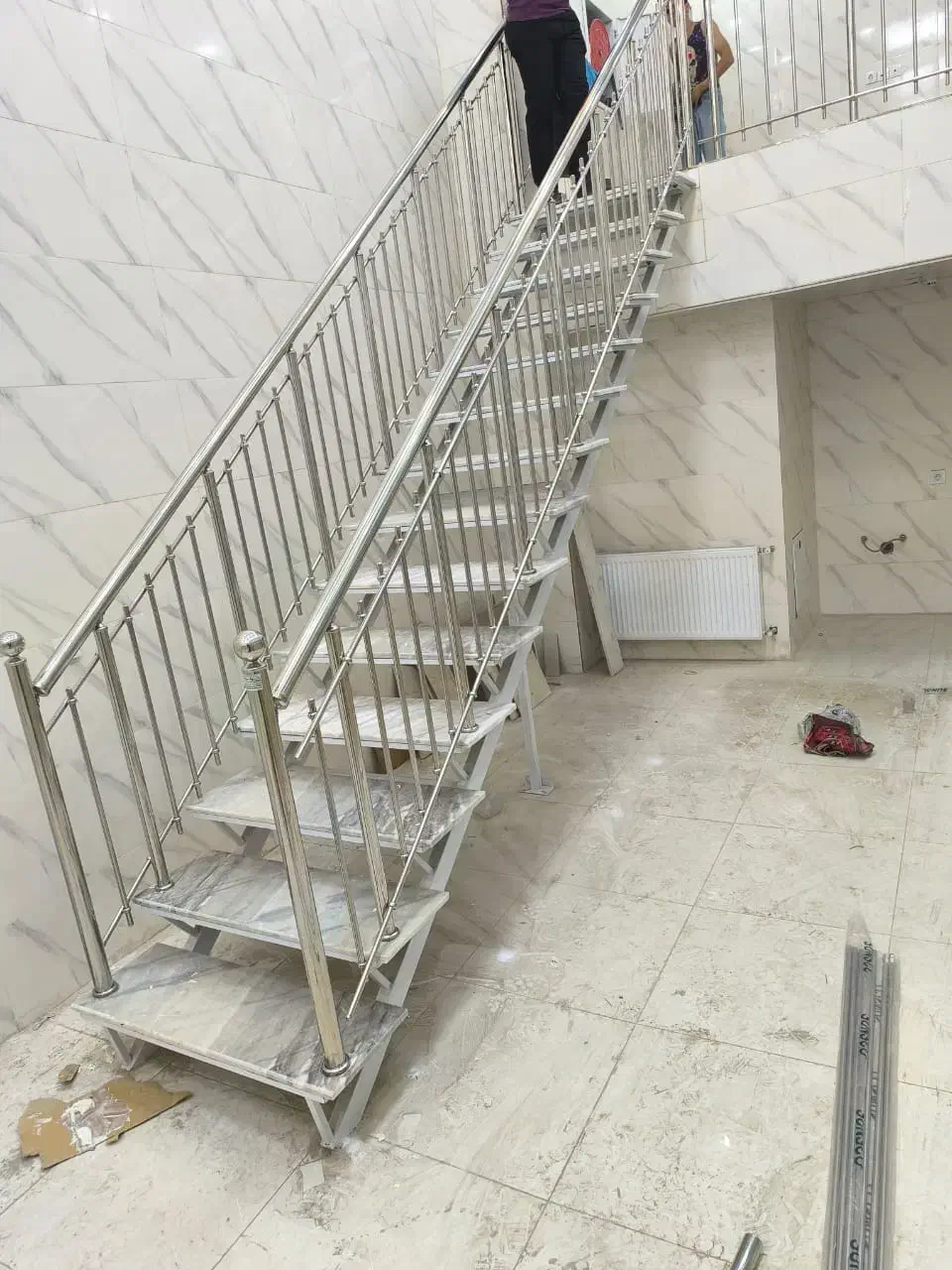 پله آهنی|مصالح و تجهیزات ساختمان|همدان, |دیوار