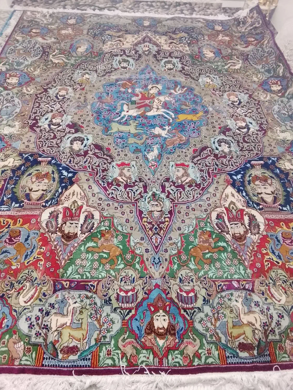 فرش ۱۲متری سلاطین (کرک)فوق العاده زیبا|فرش|بهارستان, |دیوار