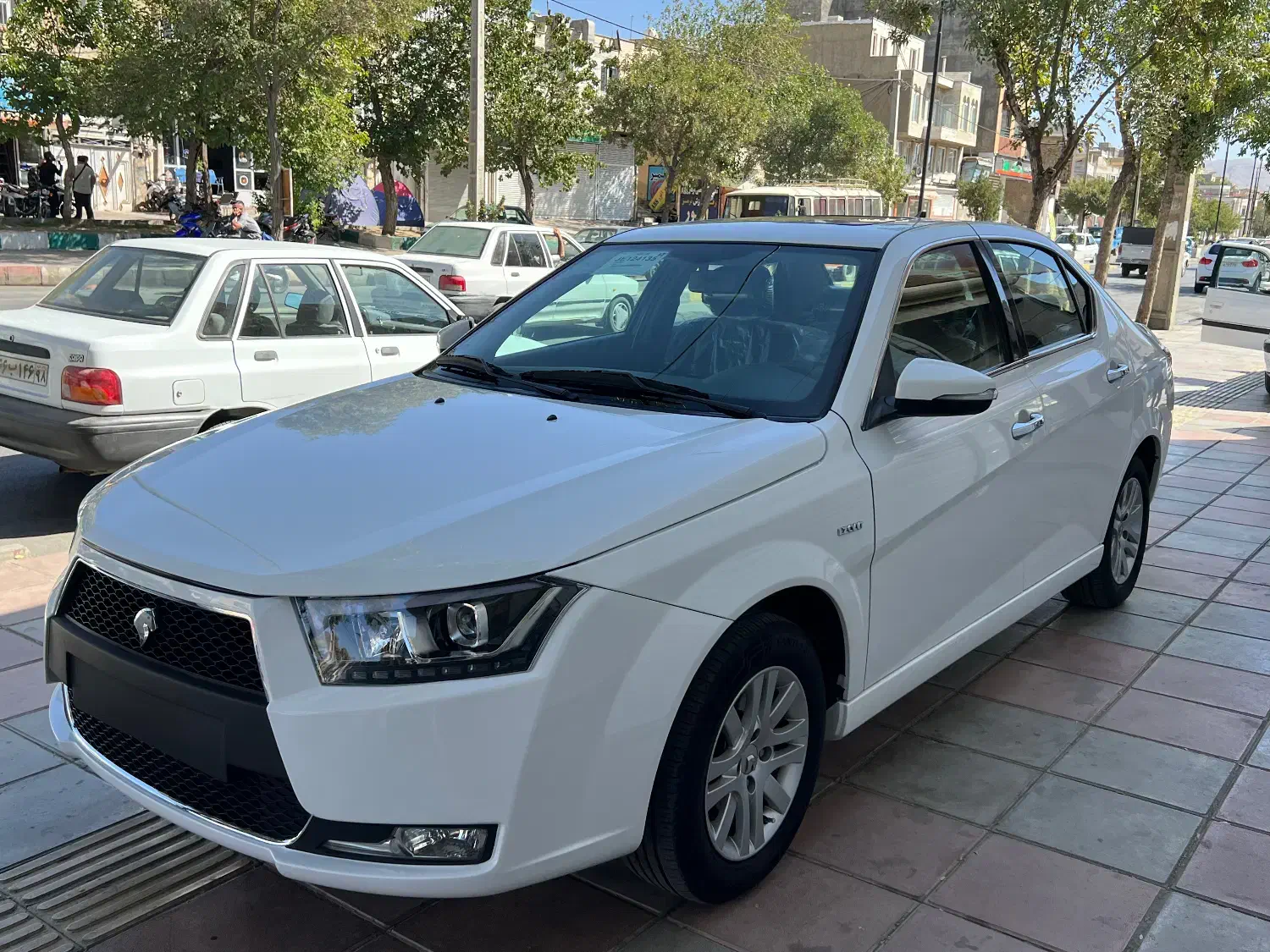 دناپلاس مدل ۱۳۹۷(۴۹هزارکار)(تک‌برگ‌ سند)|خودرو سواری و وانت|سنندج, |دیوار