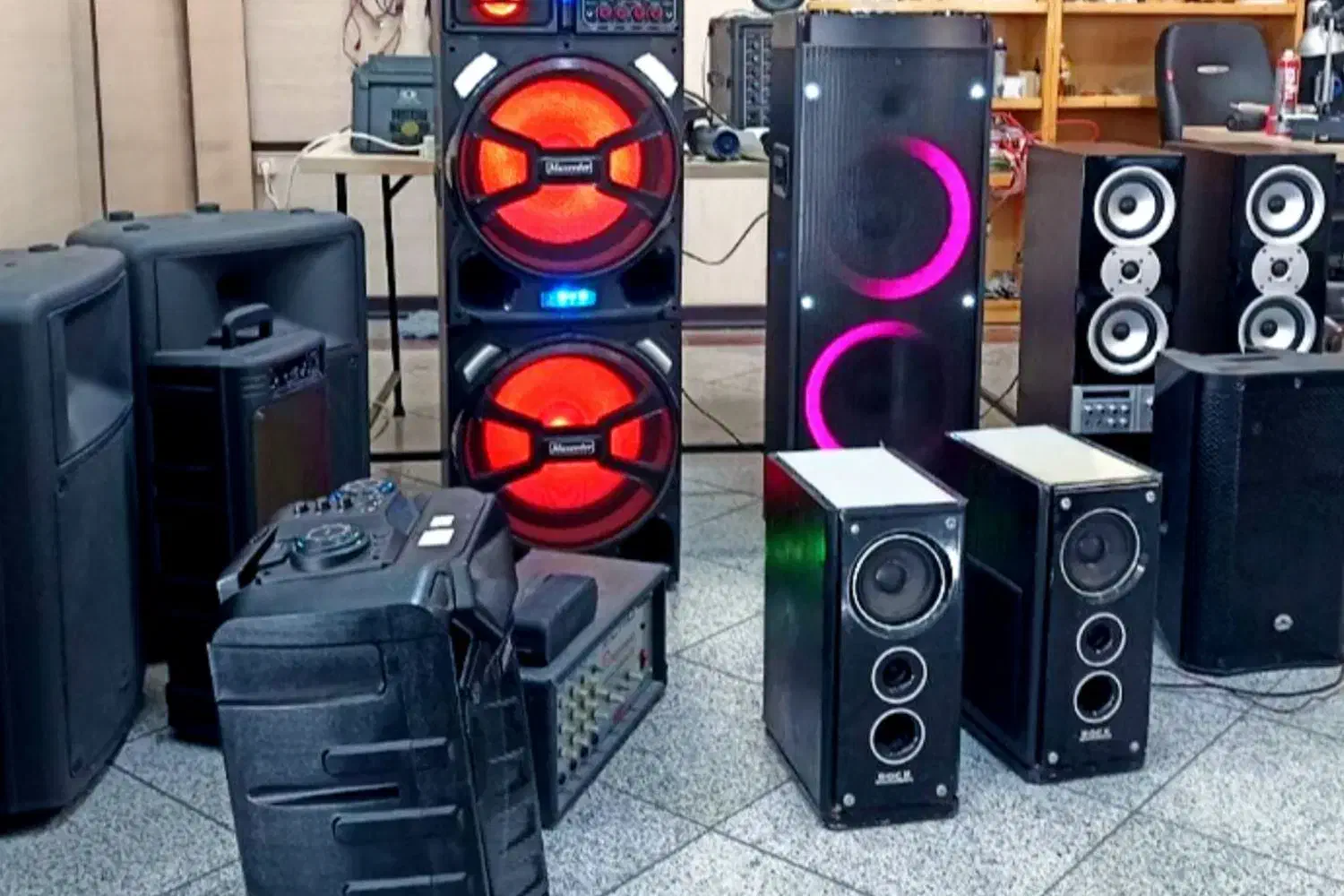 تعمیرات اسپیکر ، باند و انواع سیستم های صوتی|خدمات پیشه و مهارت|کاشان, میدانگاه آقا|دیوار