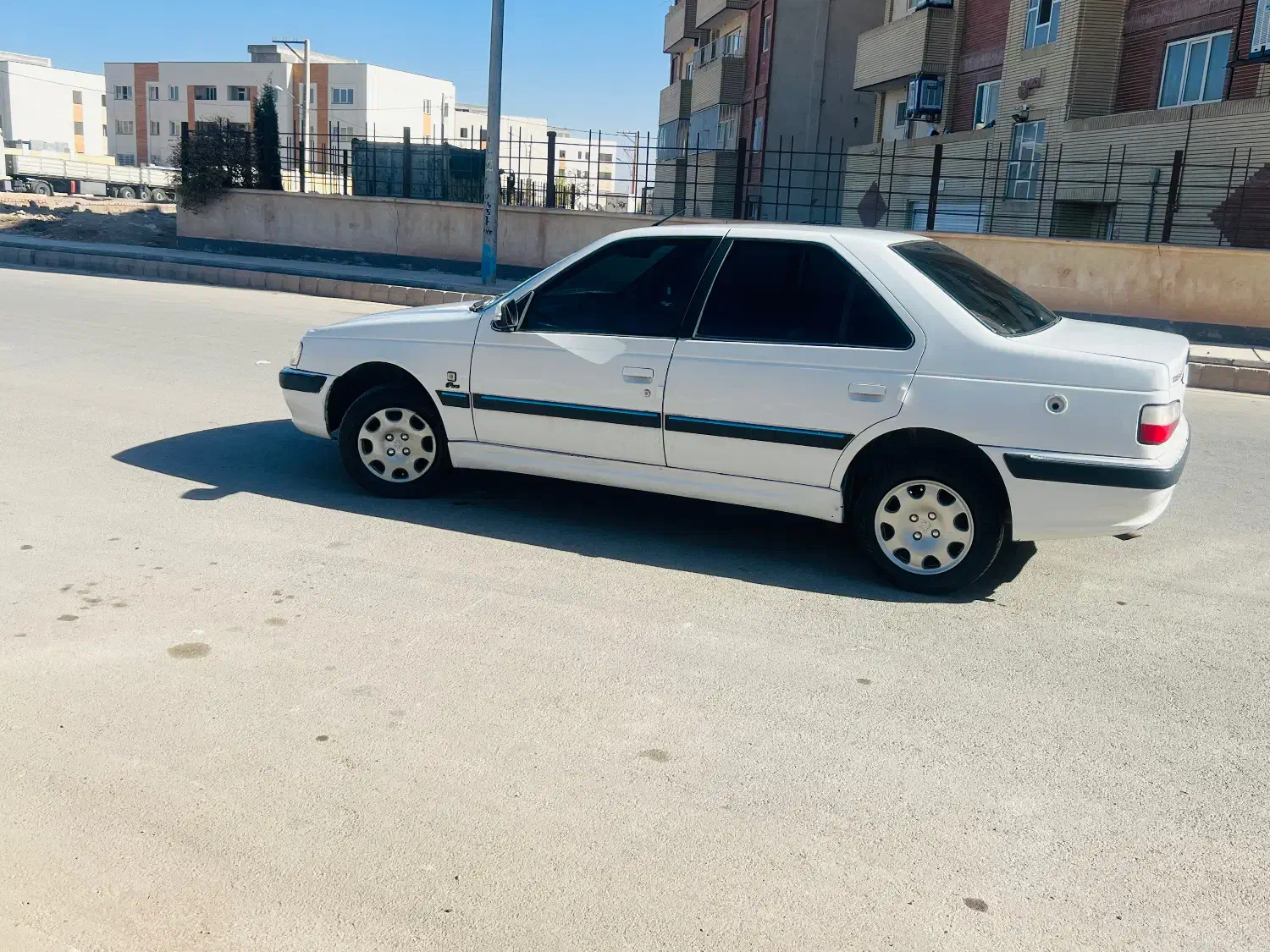 پژو پارس مدل ۸۷|خودرو سواری و وانت|جیرفت, |دیوار