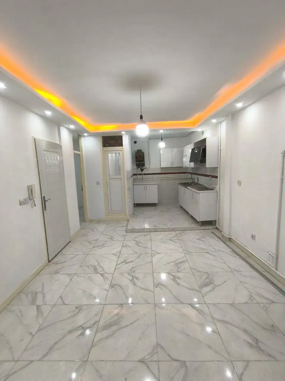 طبقه اول بازسازی شده مارلیک سراسیاب کرج ملارد|فروش آپارتمان|ملارد, |دیوار