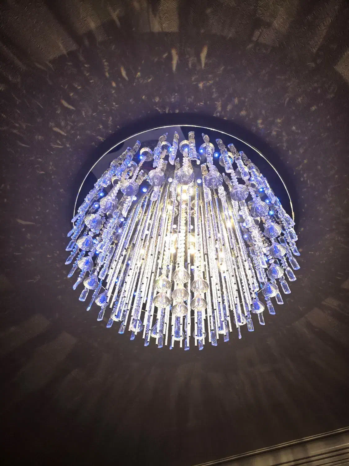 یک جفت لوستر سقفی کریستالی کنترل دار|لوستر و چراغ آویز|تهران, سعادت‌آباد|دیوار