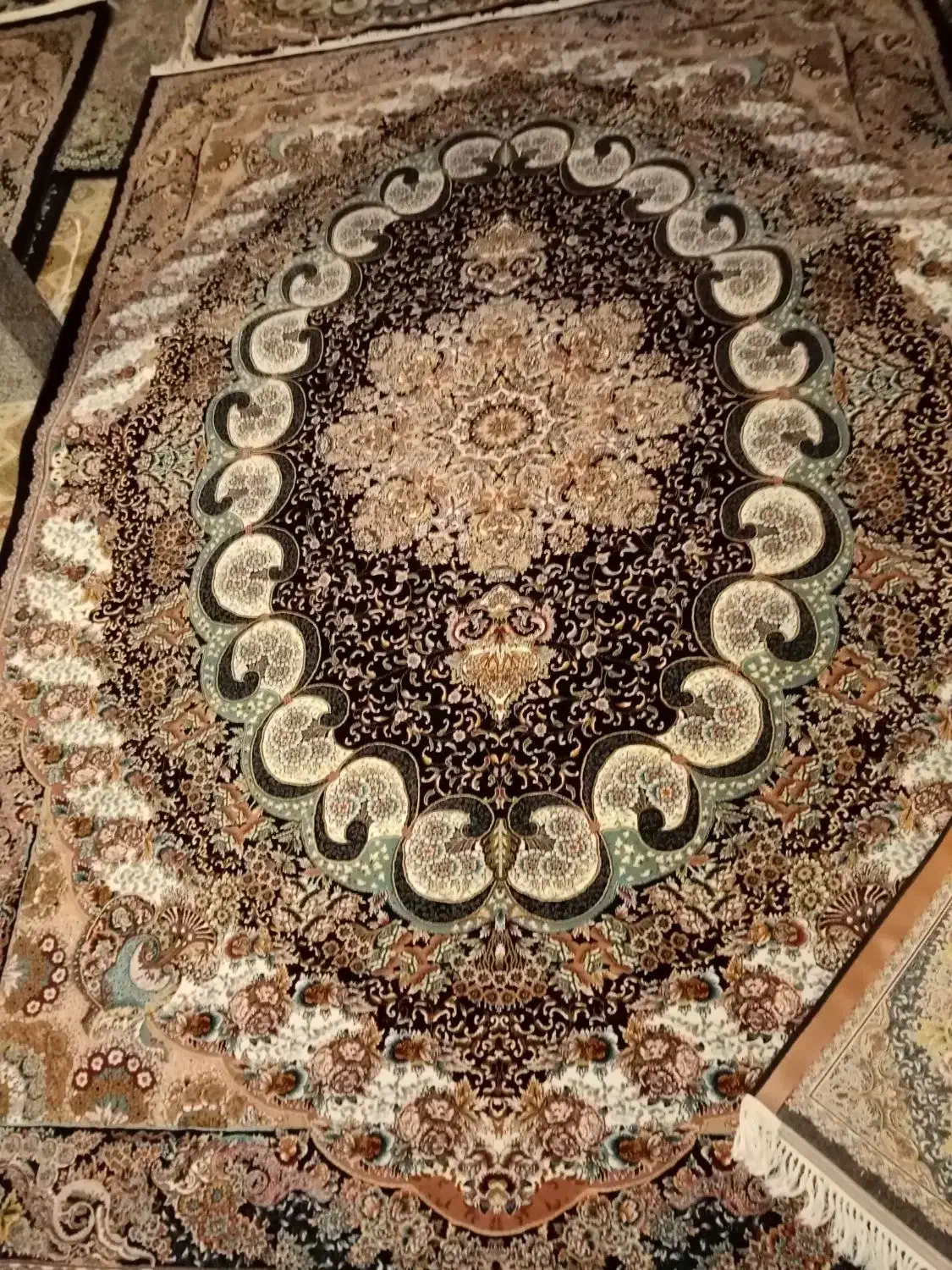 3تخته فرش نیاوران 700 شانه و 4تا پادری تمام نخ|فرش|نهاوند, |دیوار