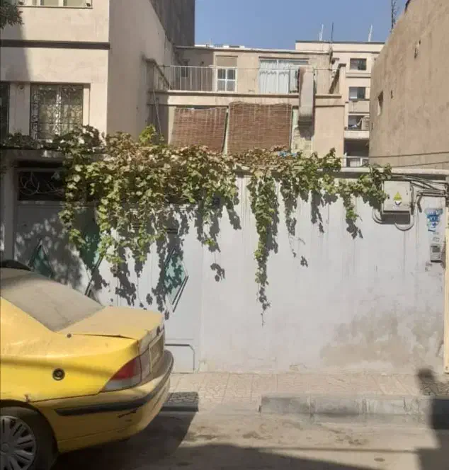 ملک کلنگی سه طبقه|فروش زمین و ملک کلنگی|تهران, یاخجی آباد|دیوار