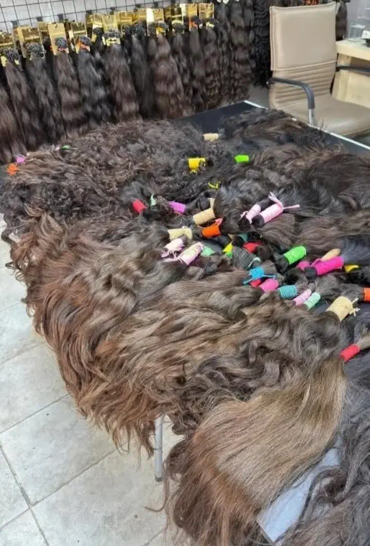 (خریدار) اصلی مو طبیعی قیمت ویژه بزرگترین شعبه قم|خدمات آرایشگری و زیبایی|قم, سالاریه|دیوار