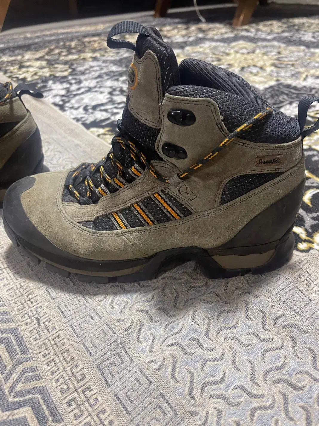 پوتین|کوهنوردی و کمپینگ|کرج, عظیمیه|دیوار