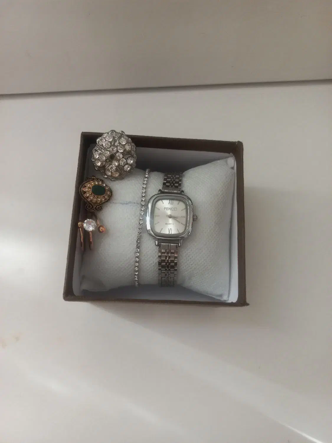 ساعت Fencci|ساعت|کرج, شهرک یاس جنوبی|دیوار