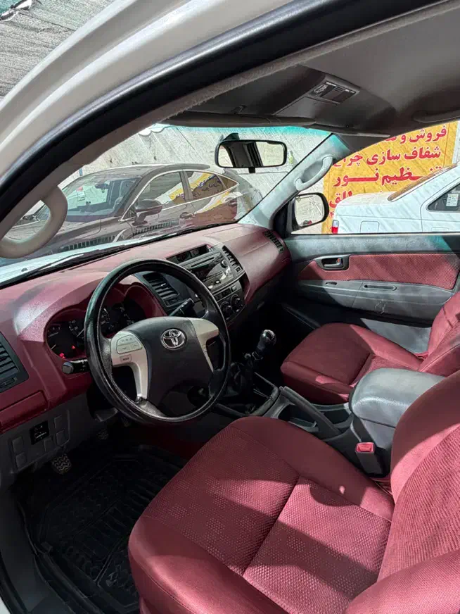 هایلوکس‌ ۲۰۱۴|خودرو سواری و وانت|کرمان, |دیوار