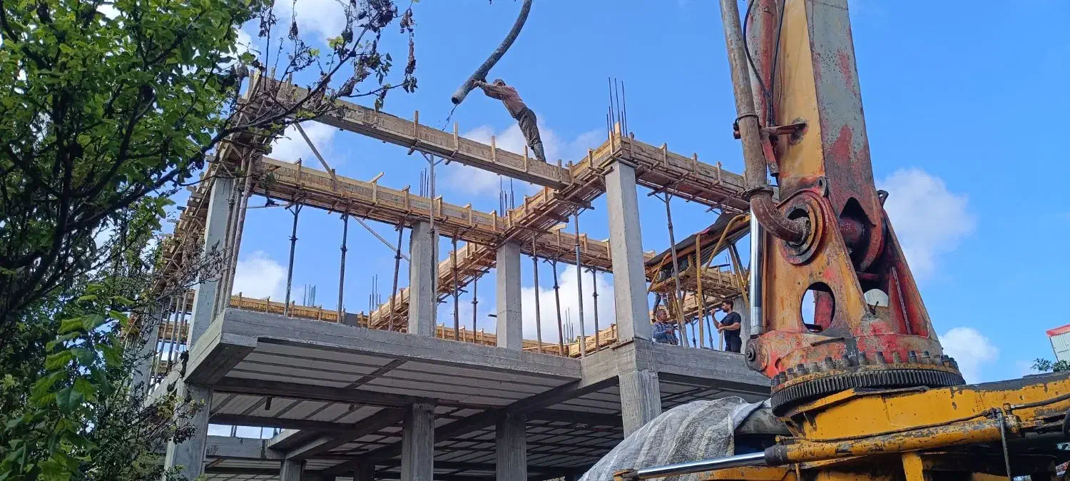 به دو نفر برای کار ساختمانی با بنا نیازمندیم|استخدام معماری، عمران و ساختمانی|آستانه اشرفیه, |دیوار