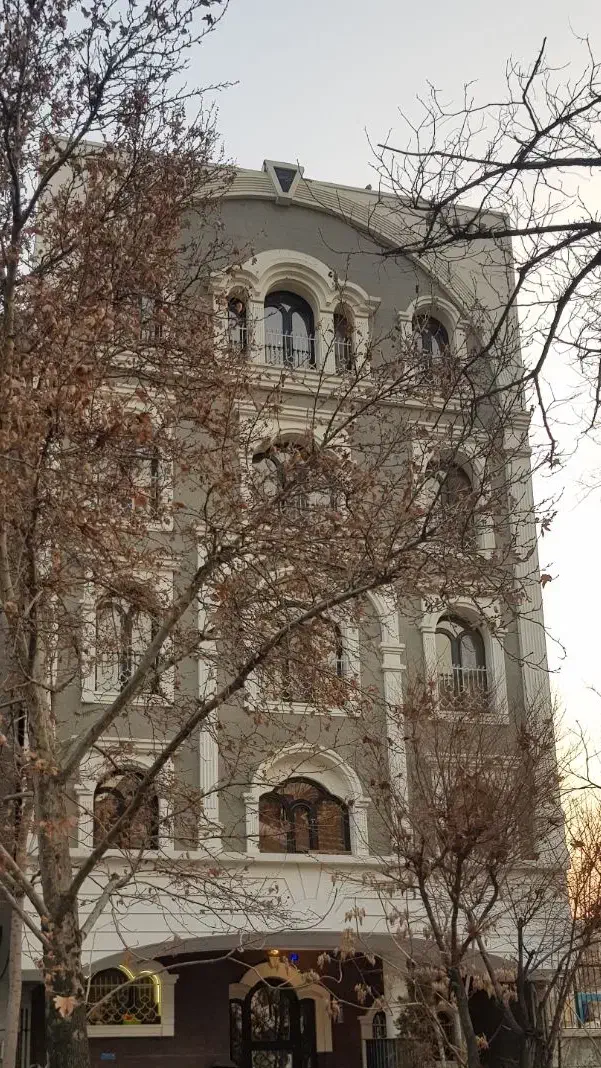 شیراز شیخ بهایی ۱۱۰متر ۳خوابه بدون مالک