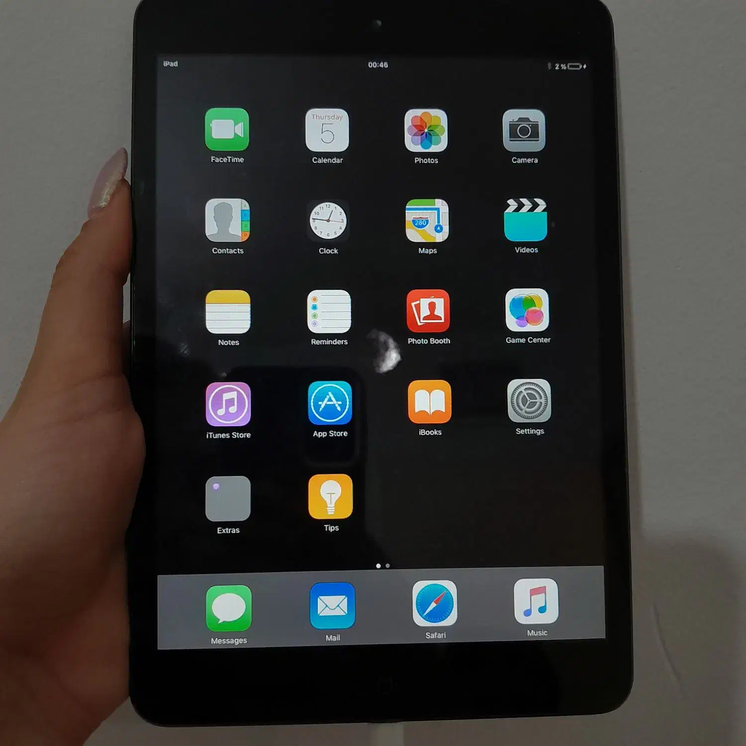 تبلت اپل|تبلت|کرج, اتحاد|دیوار