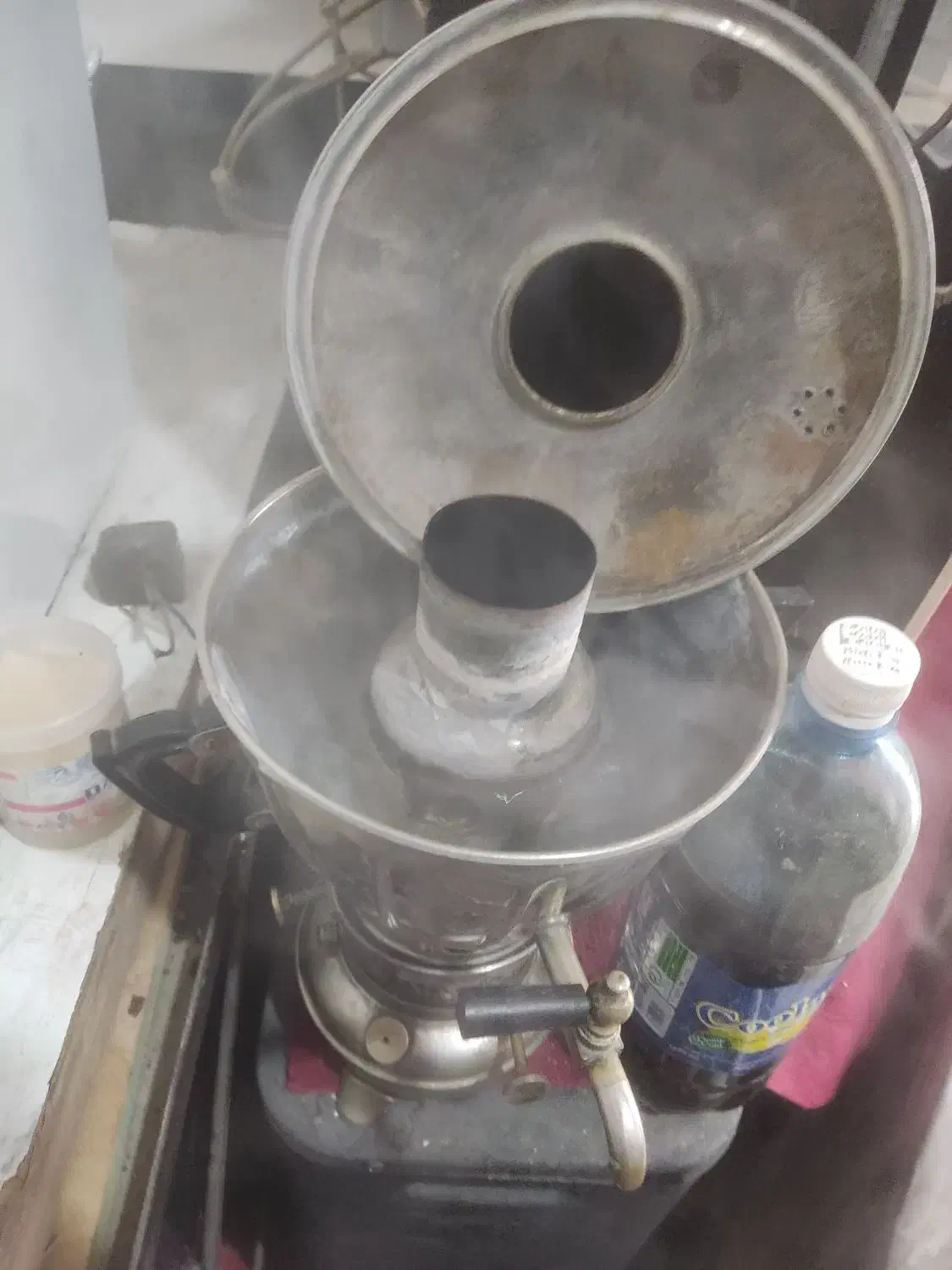 سماور نفتی کوچک|سماور، چای‌ساز، قهوه‌ساز|بردسکن, |دیوار