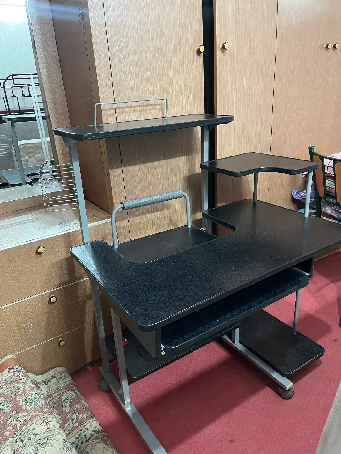 میز کامپیوتر رنگ ذغالی|میز تحریر و کامپیوتر|مشهد, شهرک لشکر (شهرک غرب)|دیوار