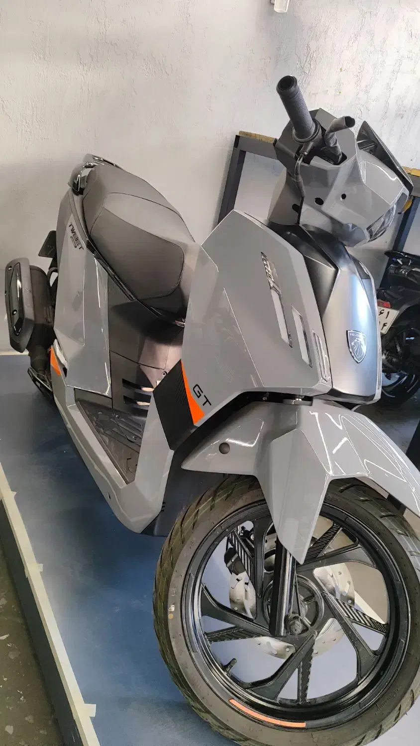 Peugeot tweet 200پژو توییت ۲۰۰|موتورسیکلت|تهران, سهروردی|دیوار