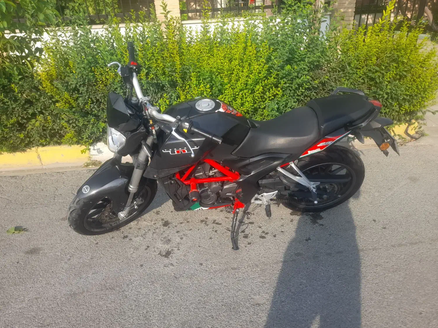 بنلی ۲۵۰ مدل ۹۸|موتورسیکلت|آبسرد, |دیوار