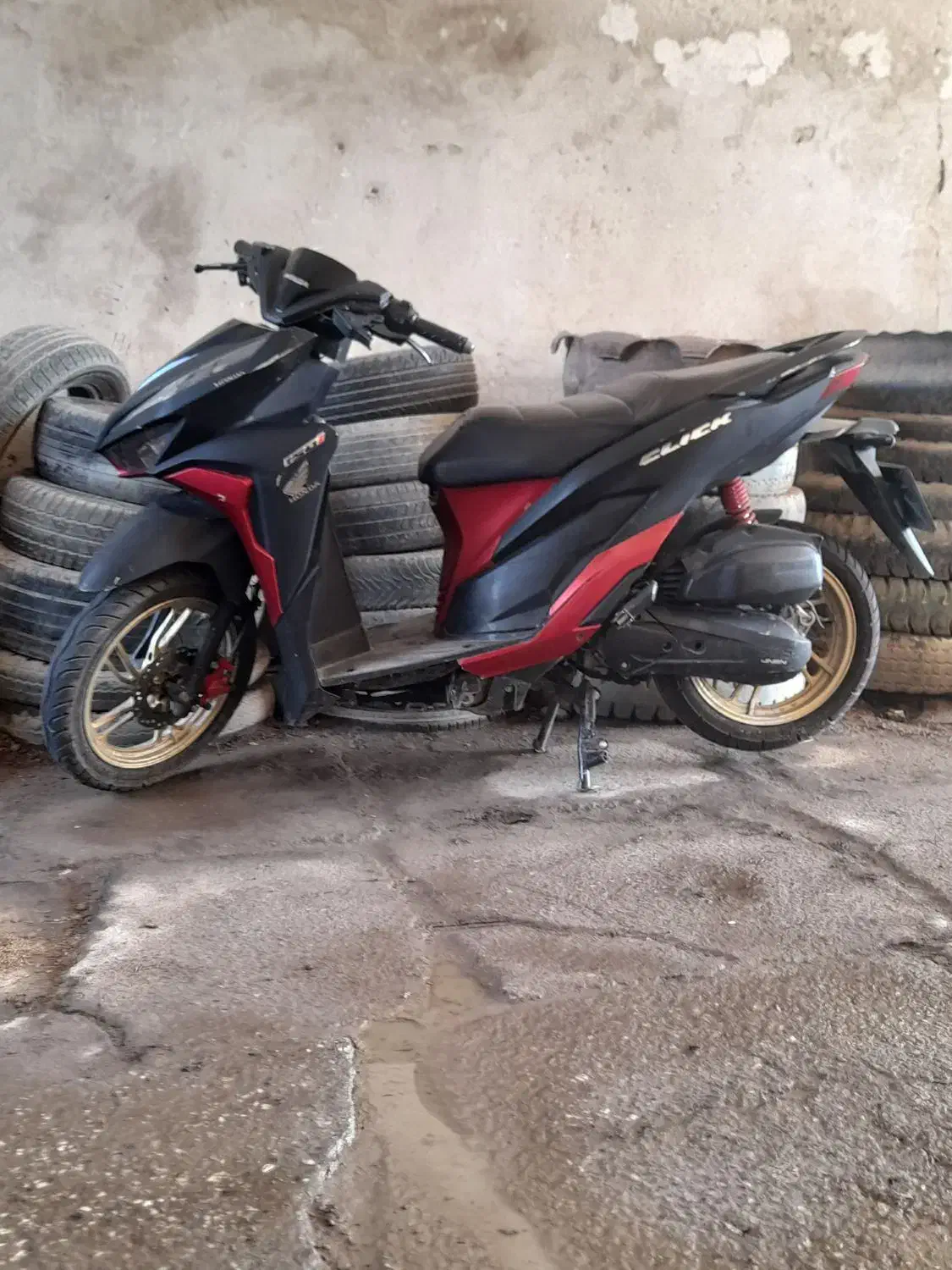 موتور طرح کلیک ۱۸۰ مدل۱۴۰۱|موتورسیکلت|اصفهان, دوطفلان|دیوار