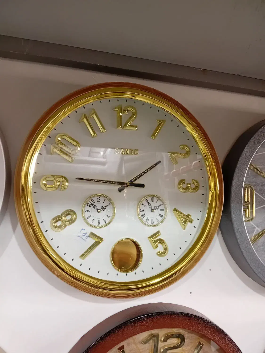 ساعت دیواری قیمت واقعی|ساعت دیواری و تزئینی|خمینی‌شهر, |دیوار