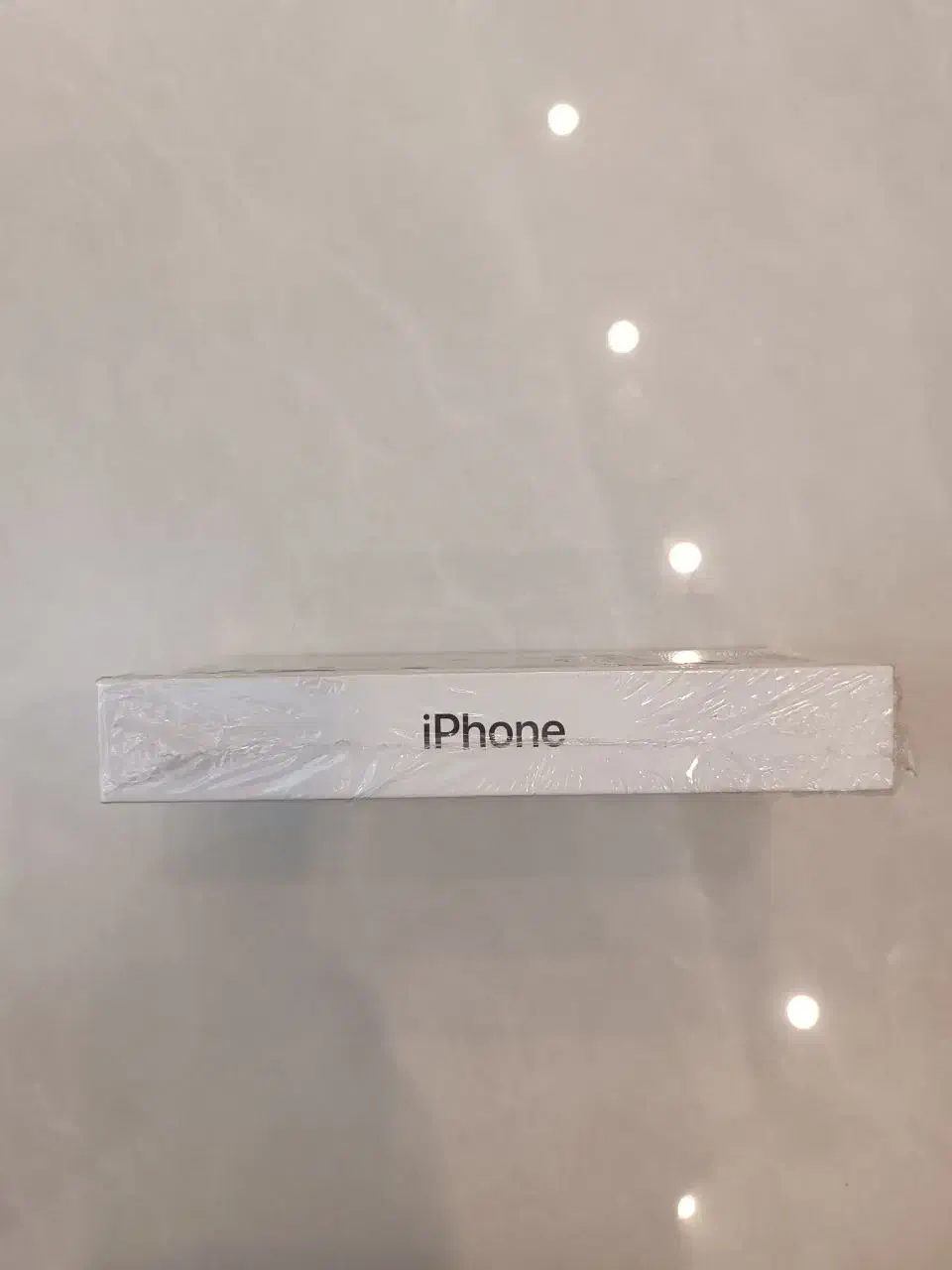 گوشی آیفون آکبند و کارتن پلمب iPhone 16|موبایل|کرمانشاه, |دیوار