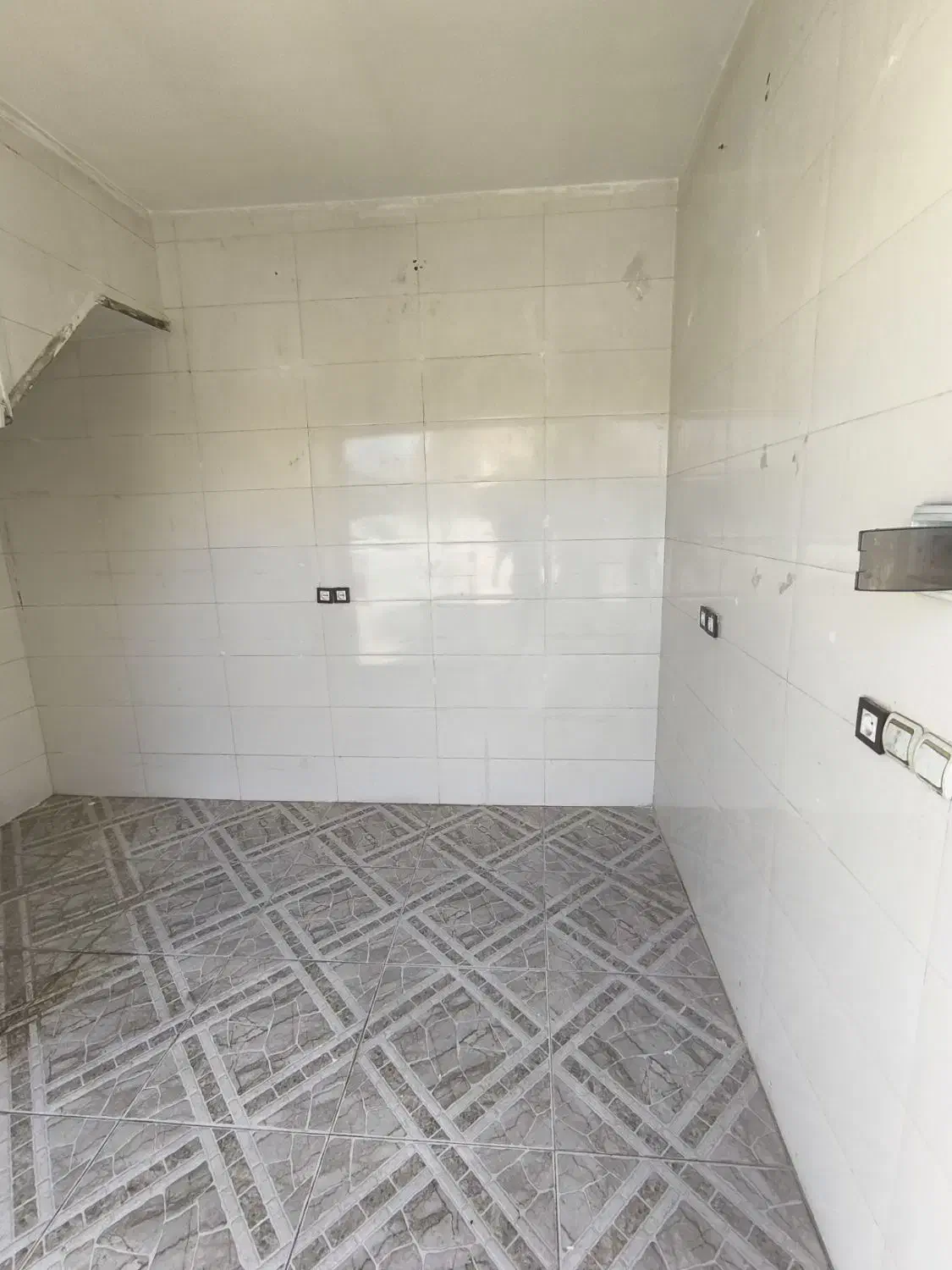 مغازه|فروش مغازه و غرفه|خرم‌آباد, |دیوار