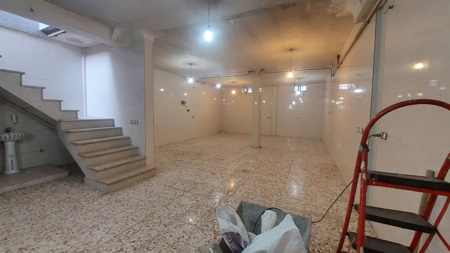 زیرزمین بهداشتی160 متردرسلمان اباد بر خیابان35متری|اجارهٔ مغازه و غرفه|اردبیل, |دیوار