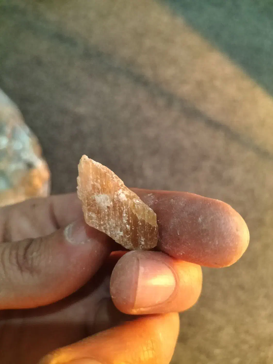 سنگ راف|جواهرات|هشتگرد, فاز ۱ مهستان|دیوار