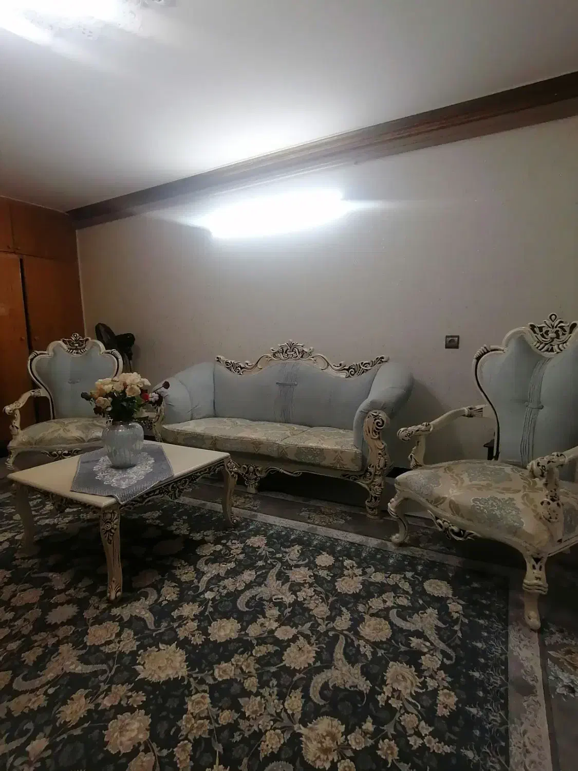 مبل سلطنتی|مبلمان خانگی و میز عسلی|جاجرم, |دیوار