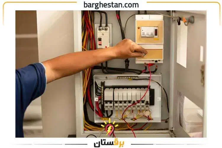 برق کاری و خدمات برق ساختمان|خدمات پیشه و مهارت|کیاشهر, |دیوار