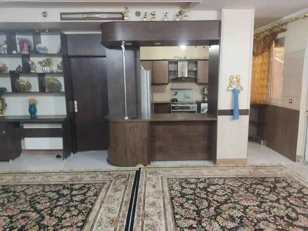 حیاط دربست مناسب آرایشگاه و سکونت|اجارهٔ خانه و ویلا|رباطکریم, رباطکریم|دیوار