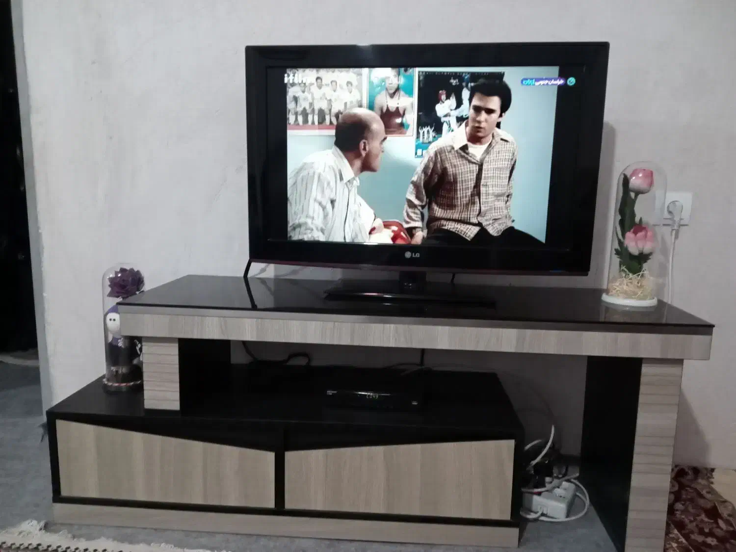 تلویزیون ال جی ۳۲اینج|تلویزیون و پروژکتور|سنندج, |دیوار