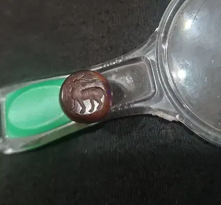 مهره قدیمی|کلکسیون اشیاء عتیقه|کرمان, |دیوار