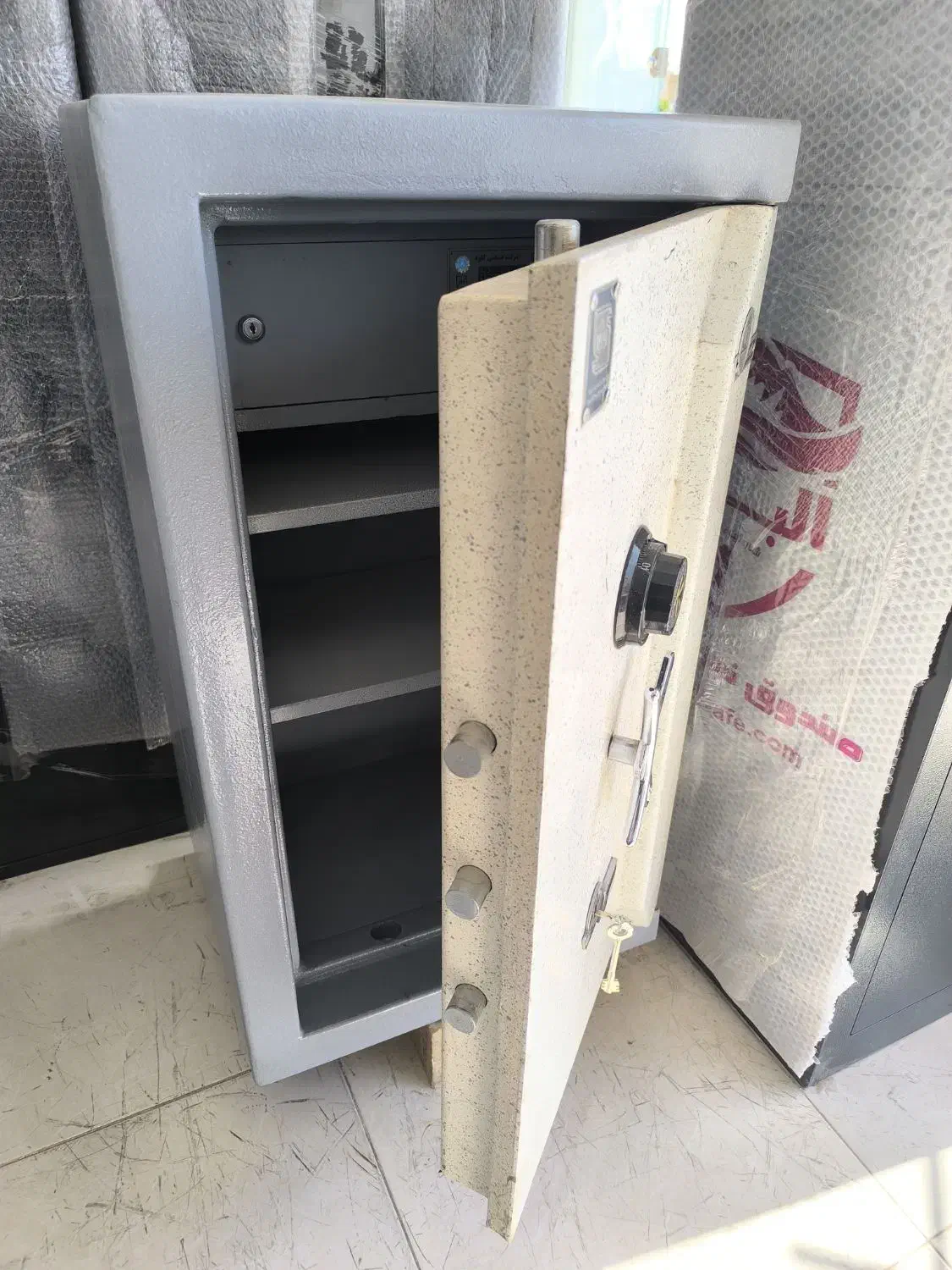 گاو‌صندوق کاوه اصل مدل 920KR|فروشگاه و مغازه|شیراز, شیخ علی چوپان|دیوار