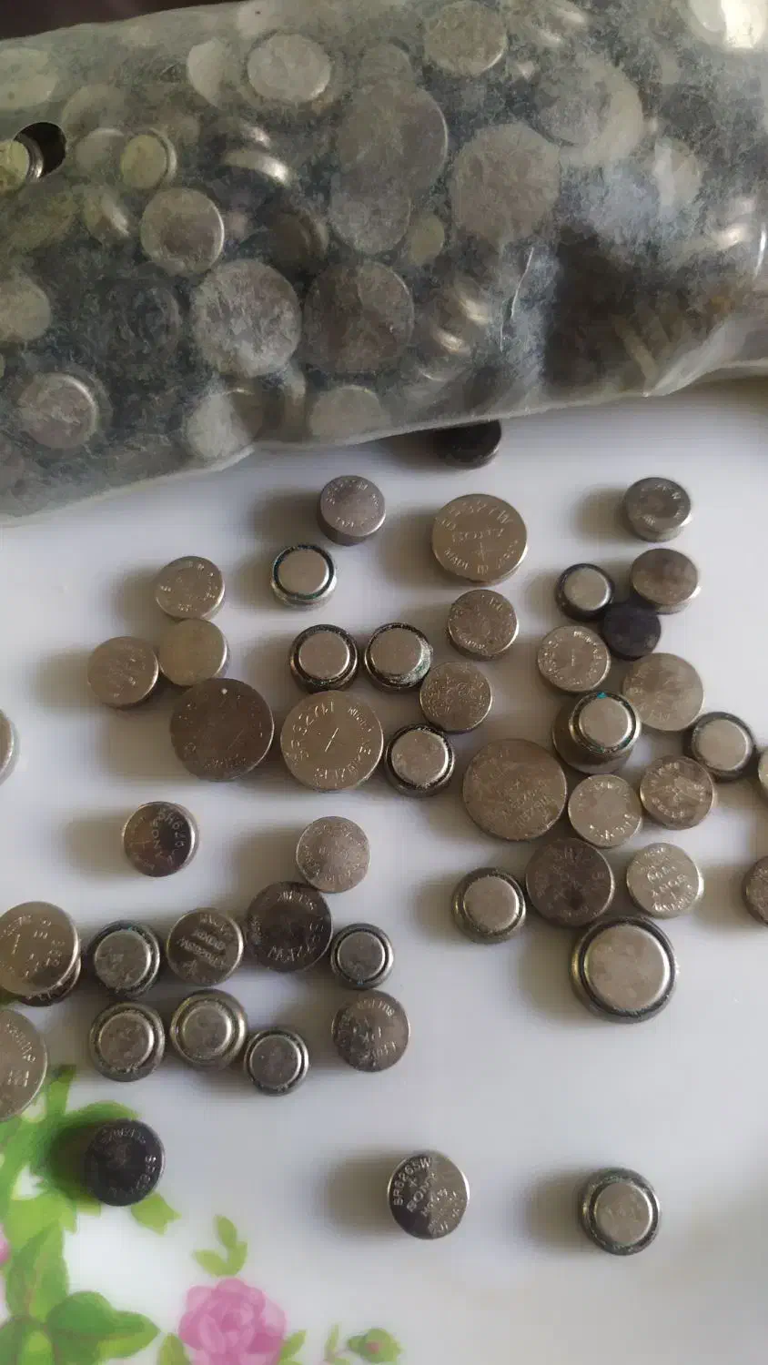 باتری ساعت اصلی|ساعت|رشت, پیرسرا|دیوار