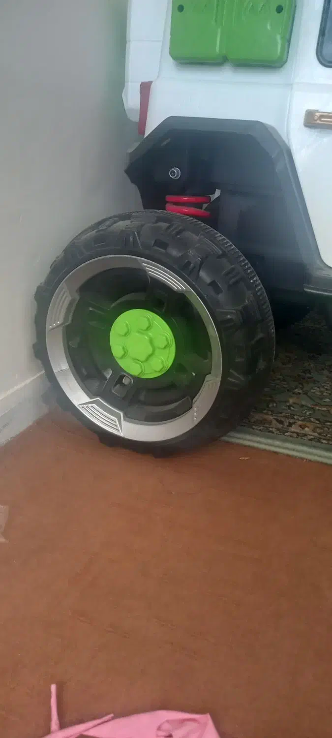 ماشین شارژی ۴ موتوره نو نو|اسباب‌بازی بچه|محمدیه-قزوین, |دیوار