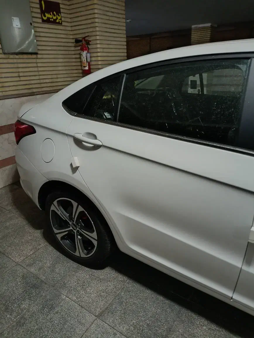 اریزو 5|خودرو سواری و وانت|تهران, شهرک محلاتی|دیوار