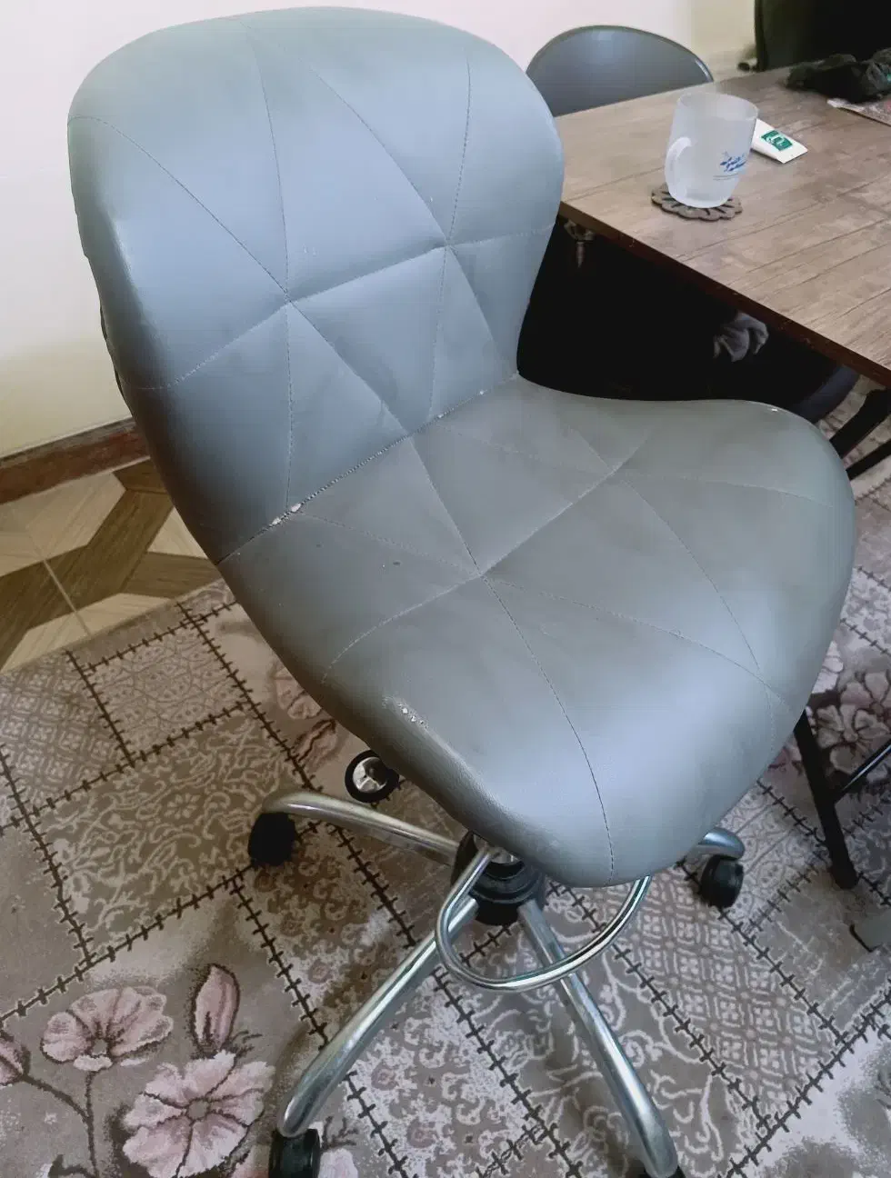 صندلی چرخدار اپن، آشپزخانه، آرایشگاه، پیشخوان|صندلی و نیمکت|کرمان, |دیوار