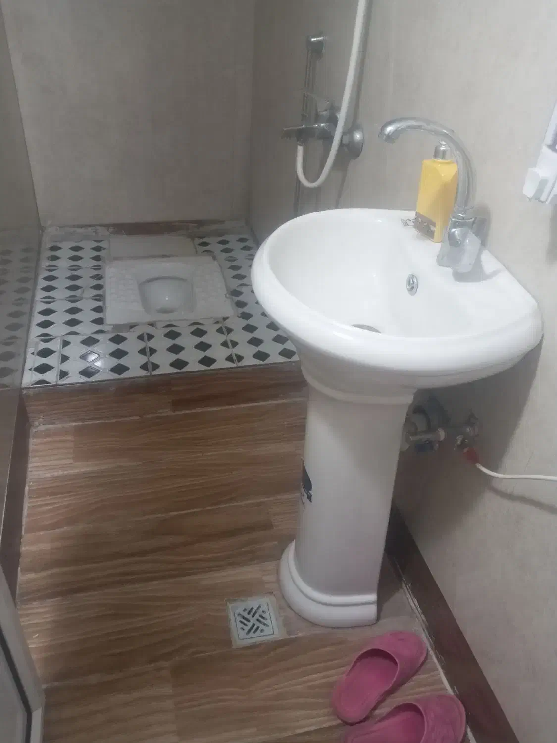 خرده کاری لوله کشی آب|خدمات پیشه و مهارت|یزد, |دیوار