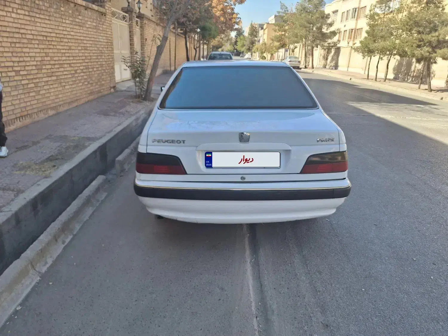 پژو پارس دوگانه کارخانه مدل ۹۷|خودرو سواری و وانت|مشهد, شاهد (شهرک غرب)|دیوار