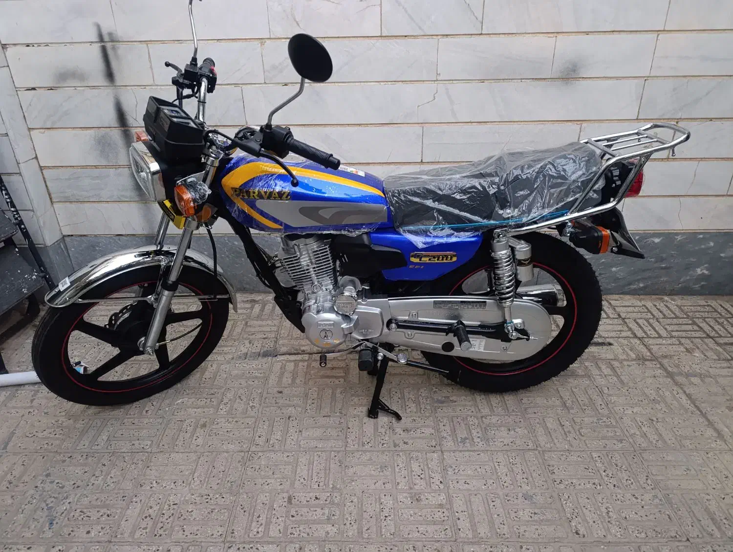 توجه توجه فروش ویژه موتور زیر قیمت مقداری شرایط|موتورسیکلت|محمدیه-قزوین, |دیوار