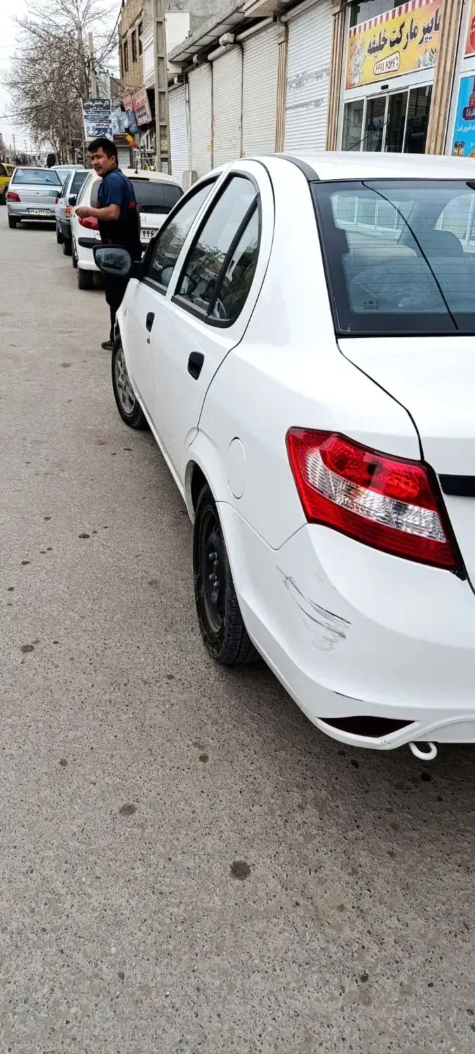 ساینا Ex|خودرو سواری و وانت|چهارباغ, |دیوار