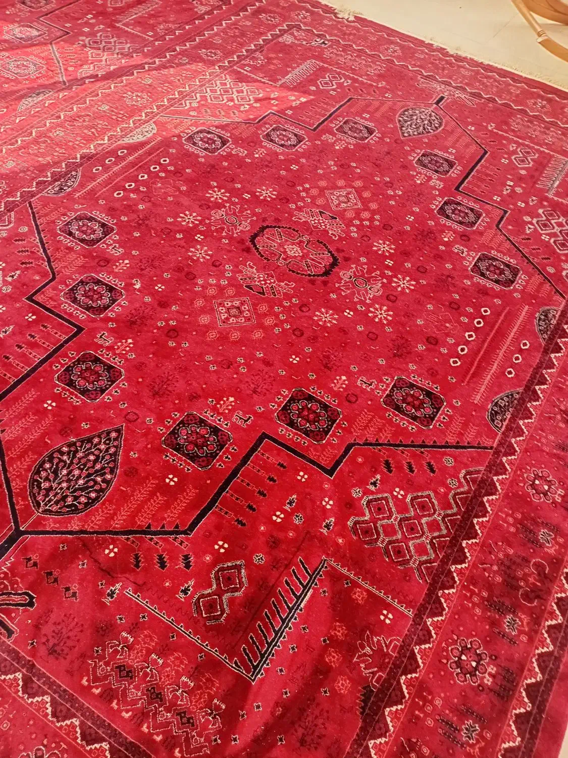 فرش ۷۰۰ شانه، تراکم ۲۵۵۰، نخ اکرولیک،۱۰ میلیون|فرش|شیراز, شهرک سراج‎|دیوار