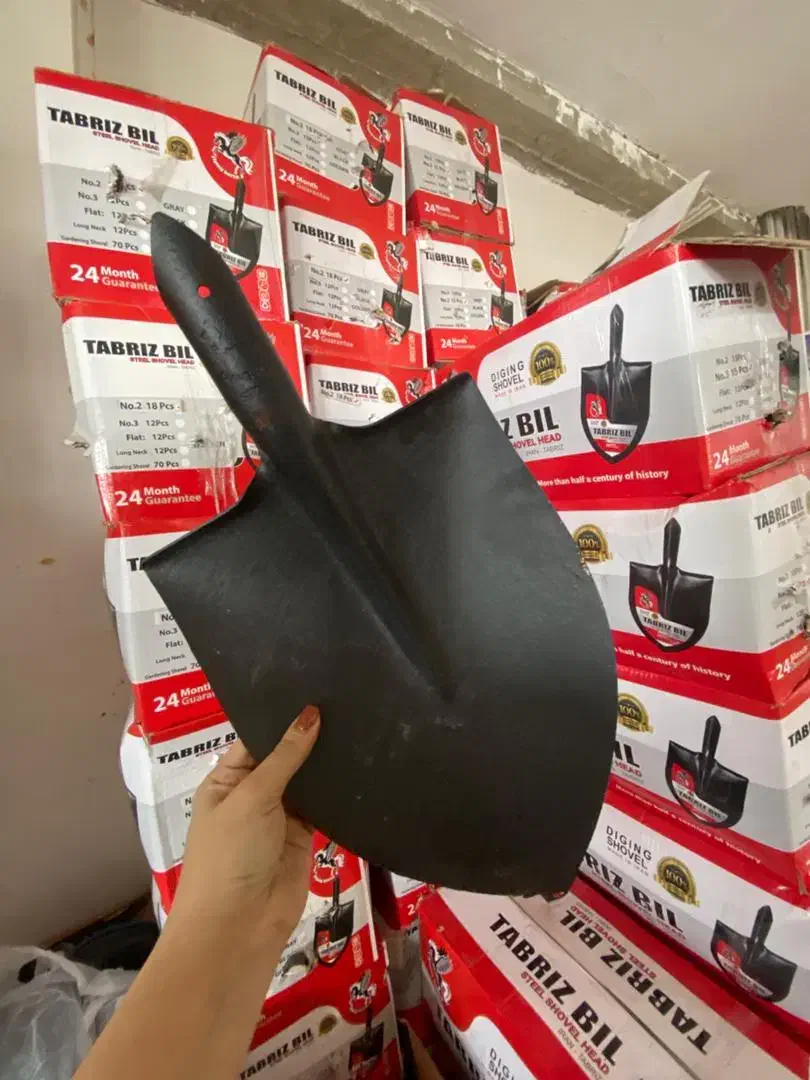 نیازمند فروشنده در ابزار یراق ومصالح ساختمانی|استخدام خدمات فروشگاه و رستوران|کیاشهر, |دیوار