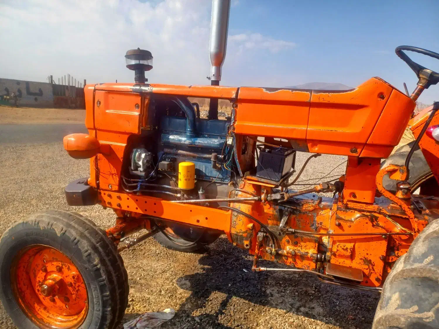 ۳عدد تراکتور رومانی مدل و۶۳و۶۲ و جک جدید|خودرو سنگین|خواجه, |دیوار