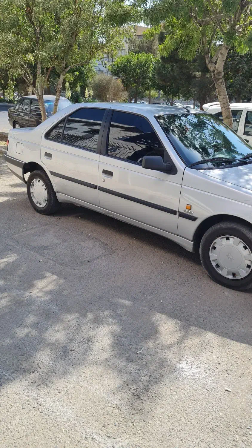 پژو۴۰۵ دوگانه کارخانه فنی بسیار عالی|خودرو سواری و وانت|هشتگرد, فاز ۷ مهستان|دیوار