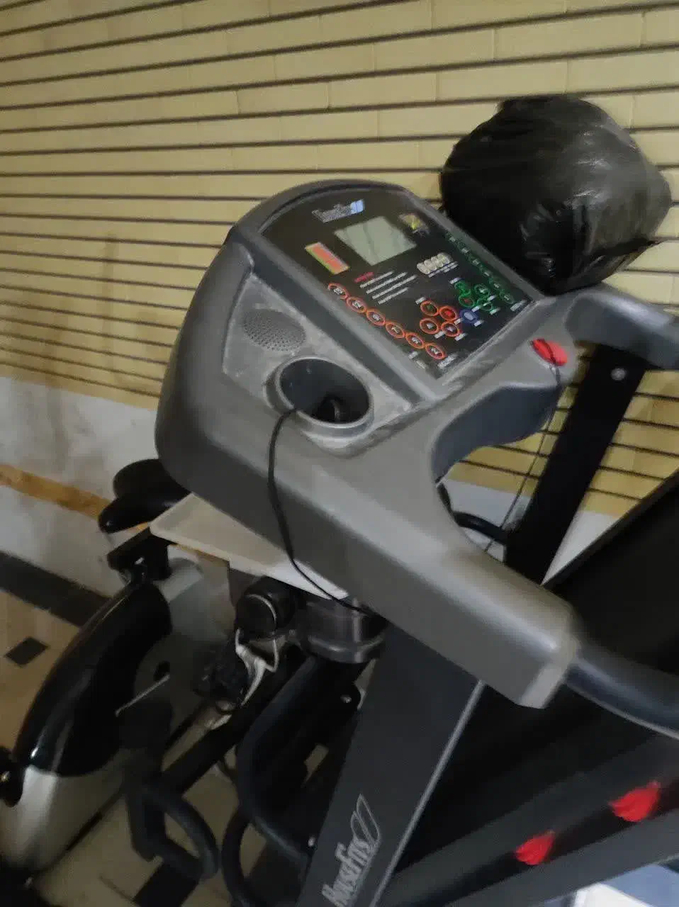 تردمیل|تجهیزات ورزشی|کاشان, لتحر|دیوار