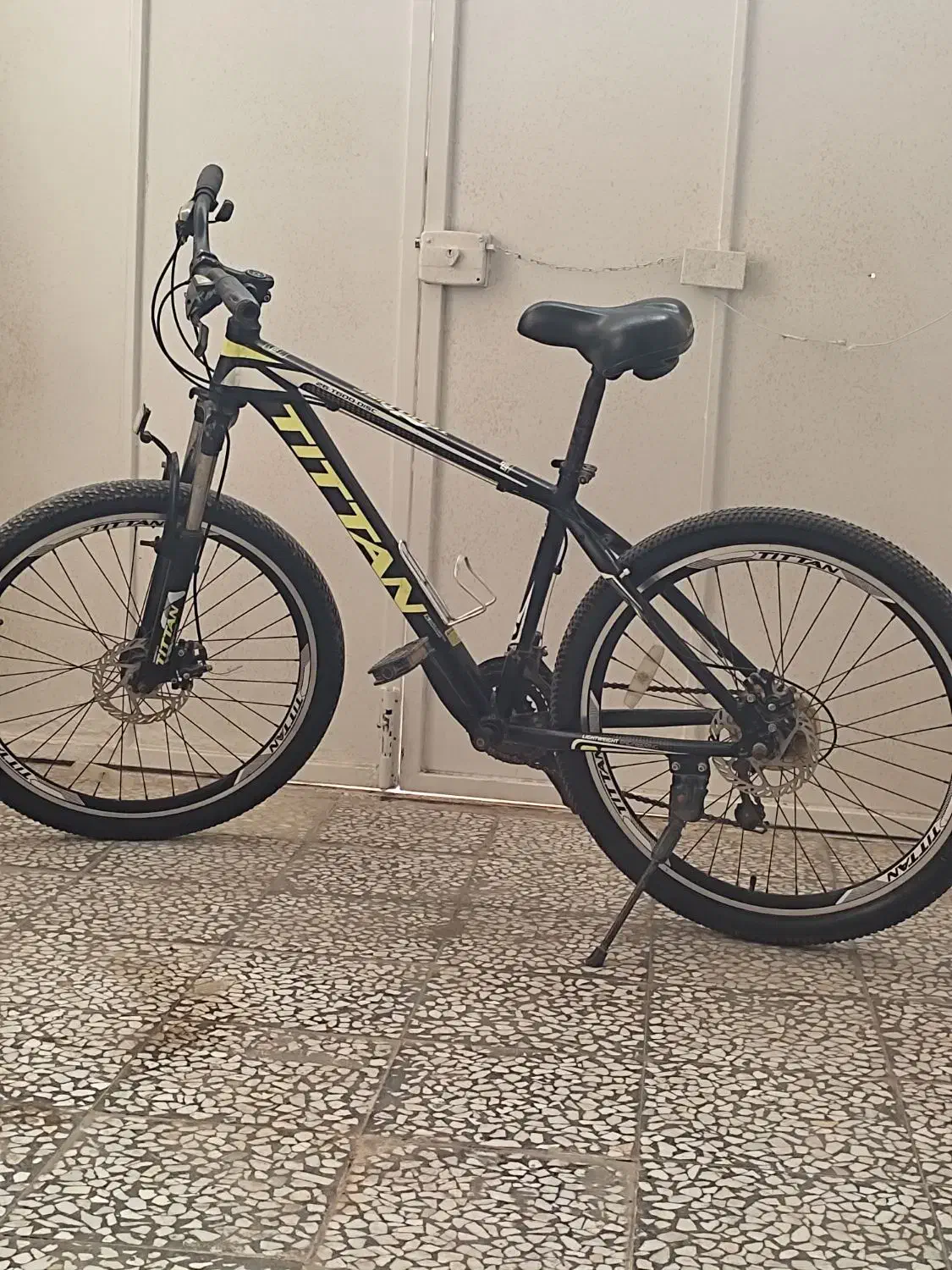 دوچرخه حرفه ای|دوچرخه، اسکیت، اسکوتر|آستانه اشرفیه, |دیوار