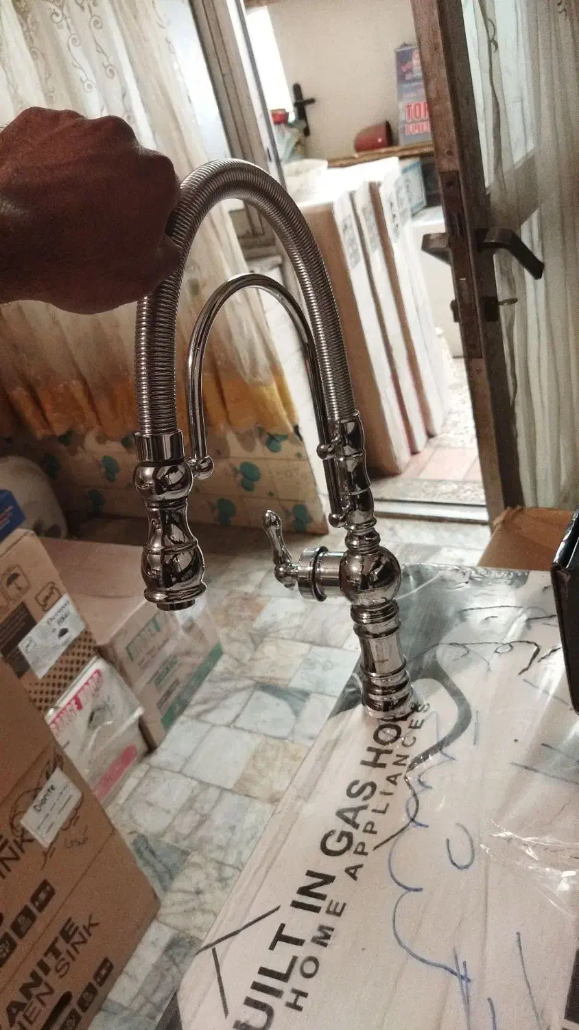 شیرالات،گاز،هود،توالت فرنگی،روشویی|لوازم سرویس بهداشتی|گرگان, |دیوار