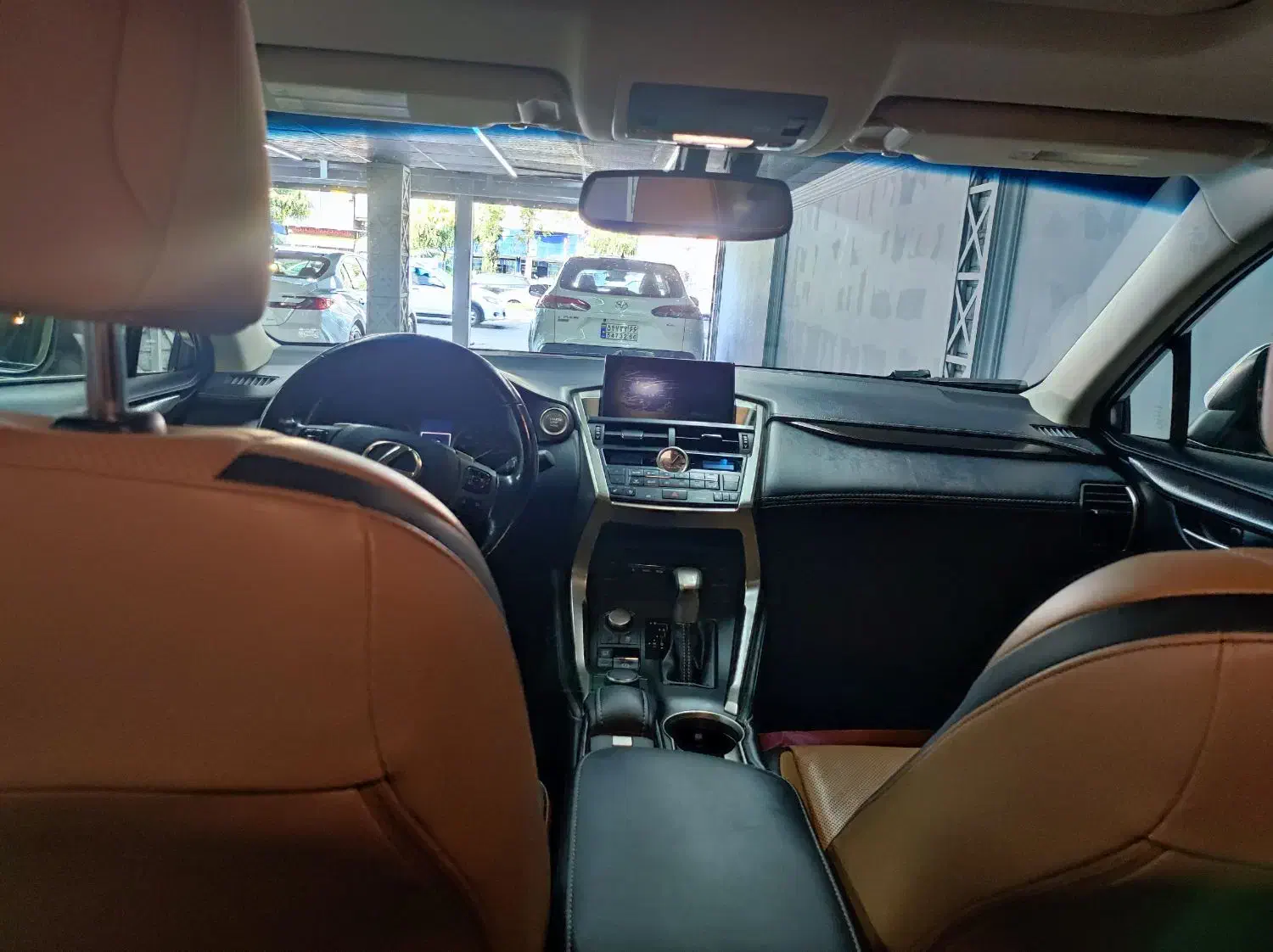 لکسوس Nx200 سفید|خودرو سواری و وانت|رشت, شهرک پردیسان|دیوار